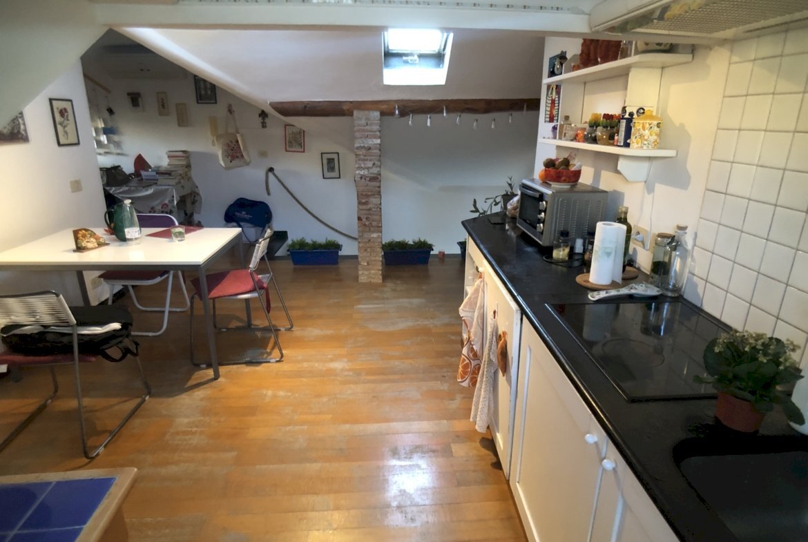 One-room apartment Via Galata, Genova (neighborhood Centro) - photo 2