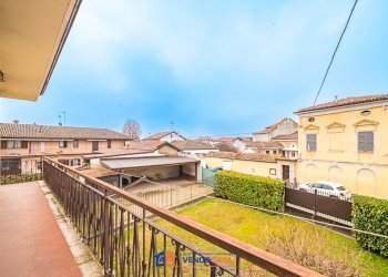 Independent house Polonghera - photo 4