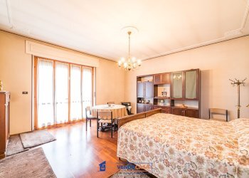 Independent house Polonghera - photo 25