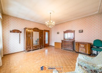 Independent house Polonghera - photo 28