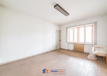Independent house Polonghera - photo 48