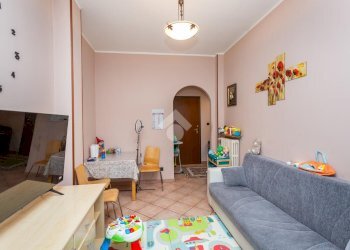 Two-room apartment Via Principe Amedeo, Beinasco - photo 3