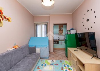 Two-room apartment Via Principe Amedeo, Beinasco - photo 4