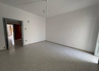 Soggiorno - Two-room apartment via Cesare Battisti, 75, Taranto - photo 7