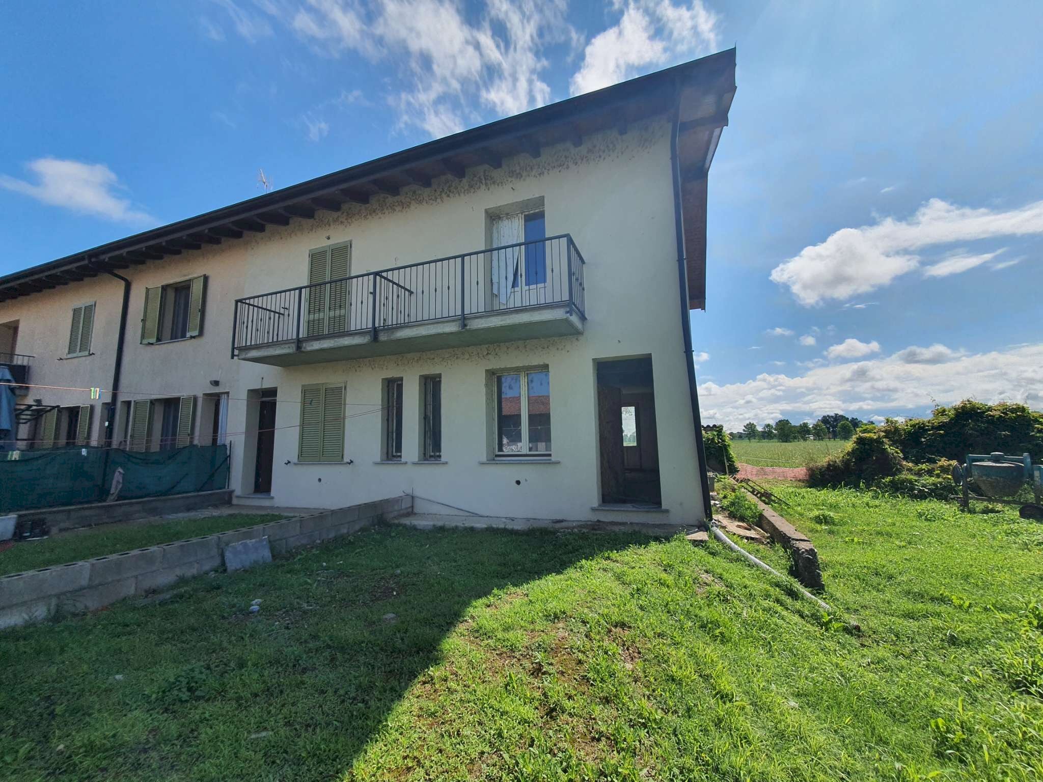 esterno - Villa strada provinciale SP124, Abbadia Cerreto - photo 2