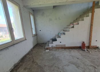 zona giorno - Villa strada provinciale SP124, Abbadia Cerreto - foto 6