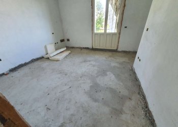 camera doppia - Villa strada provinciale SP124, Abbadia Cerreto - foto 10