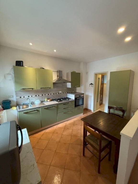 Cucina - Casa indipendente via Quintino Sella, 31, Biella - foto 3