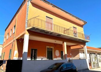 Appartamento Mondragone - foto 1