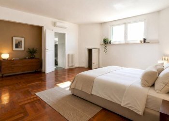 Camera da letto - Attic piazza di San Lorenzo in Lucina, 1, Roma (neighborhood Centro Storico) - photo 7