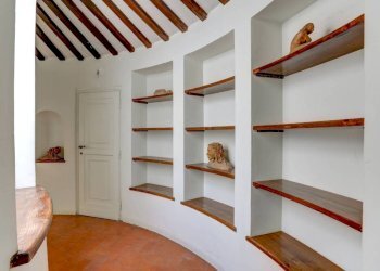 Interno appartamento - Attic piazza di San Lorenzo in Lucina, 1, Roma (neighborhood Centro Storico) - photo 12