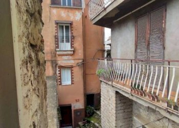 Facciata - Casa indipendente Itri - foto 12