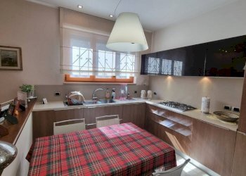 Cucina - Villa strada per Sostegno, 30, Sostegno - foto 12