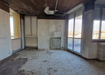 Stanza non arredata - Terreno edificabile via Rho, Lainate - foto 14