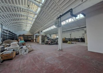 Magazzino - Capannone via Fratelli Bandiera, Pero - foto 5