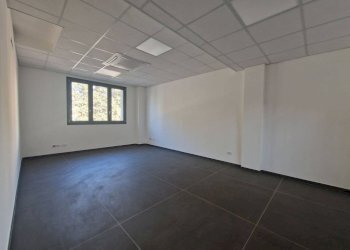 Ufficio - Capannone via Fratelli Bandiera, Pero - foto 15