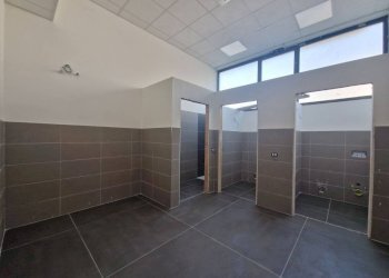 Bagno - Capannone via Fratelli Bandiera, Pero - foto 17