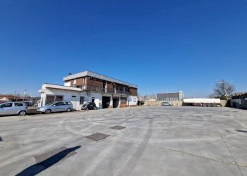 Zona - Capannone via Rho, Lainate - foto 1