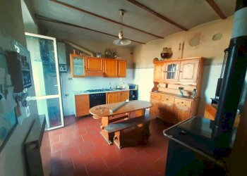 Portion of a house Via Ovada, Predosa - photo 5