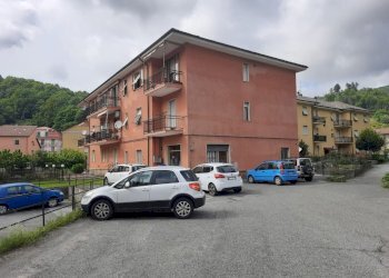 Trilocale Via San Pietro, Masone - foto 1