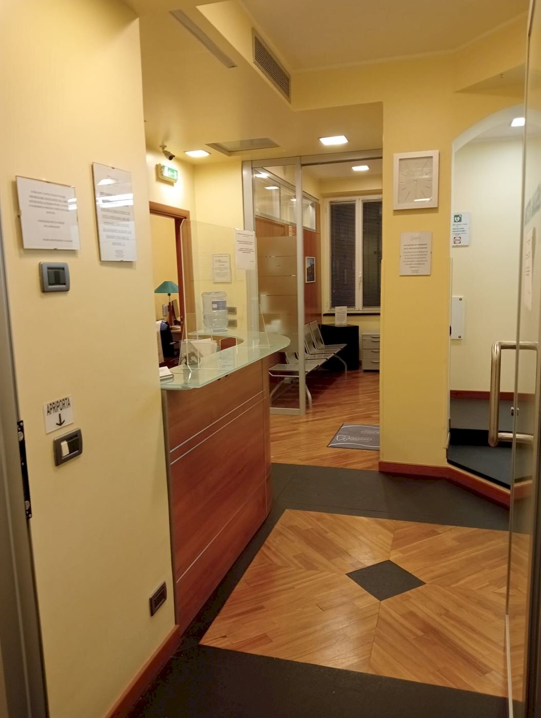 Study via sabotino 8, Genova (neighborhood Pegli) - photo 1