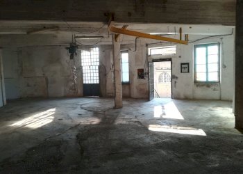 Magazzino via ferriera, Mele - foto 3