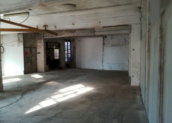 Magazzino via ferriera, Mele - foto 4