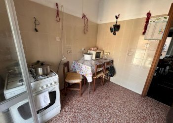 Four-room apartment Via Monte Rosa, Genova (neighborhood Marassi) - photo 5