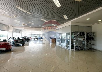 Locale Commerciale Bergamo (zona Malpensata) - foto 4