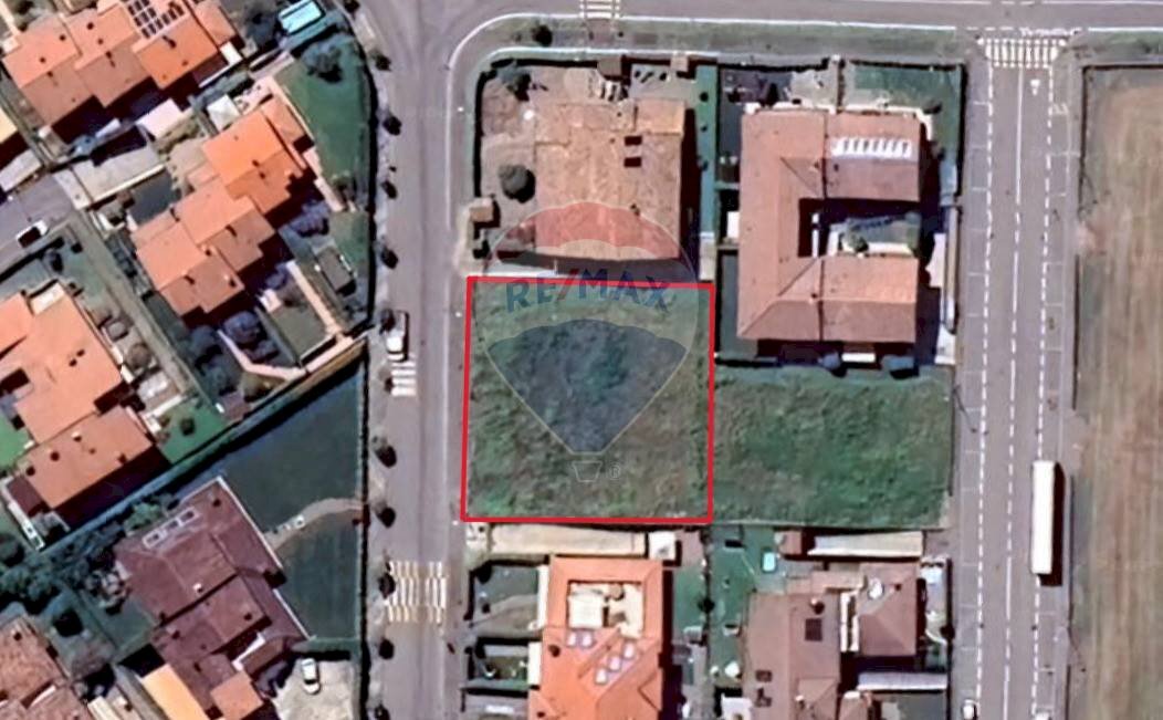 Building land Calcinate - photo 3