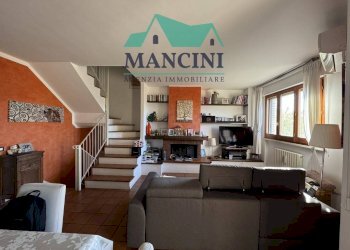 Casa indipendente FAUSTO COPPI, Jesi - foto 1