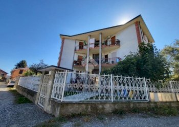 Three-room apartment Via san maurizio, Ciriè - photo 2