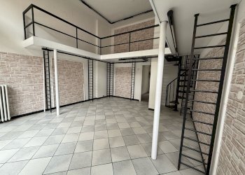 Negozio via Ospedale, 16, Asti - foto 3