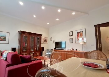 soggiorno - Trilocale Piazza Mercato, 49, Foggia - foto 4