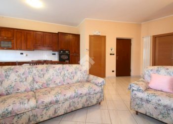 Quadrilocale Via Cesare Pavese, San Pietro Val Lemina - foto 10