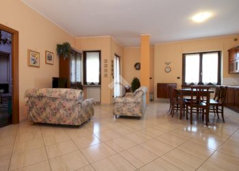 Quadrilocale Via Cesare Pavese, San Pietro Val Lemina - foto 11