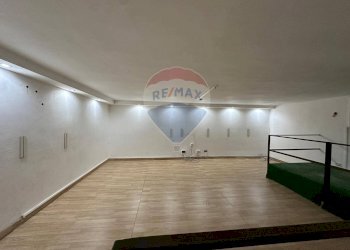 Negozio Via Armando Diaz, Casoria - foto 8