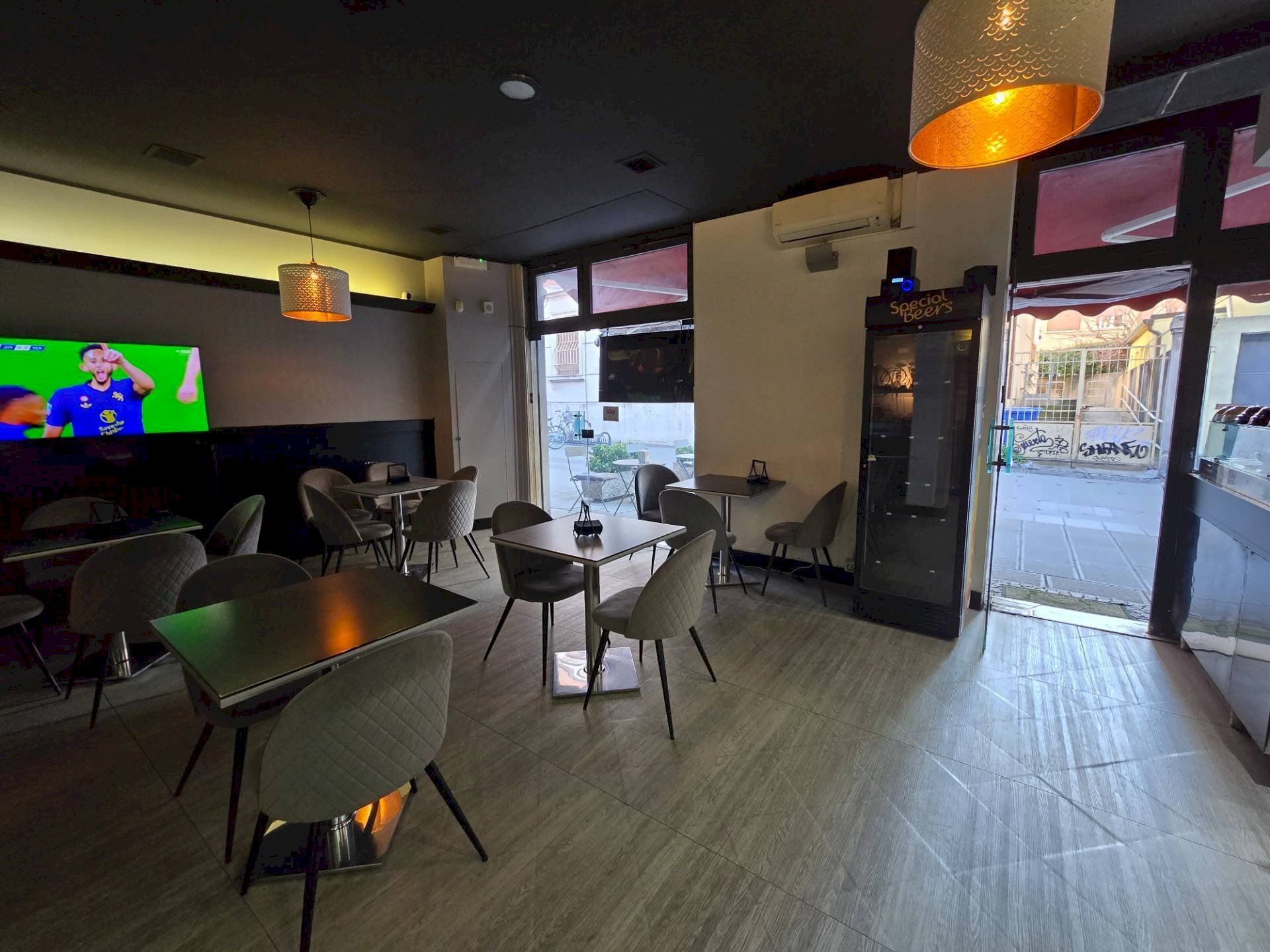 Attività Commerciale Via Giuseppe Garibaldi, Ferrara (zona Centro Storico) - foto 3