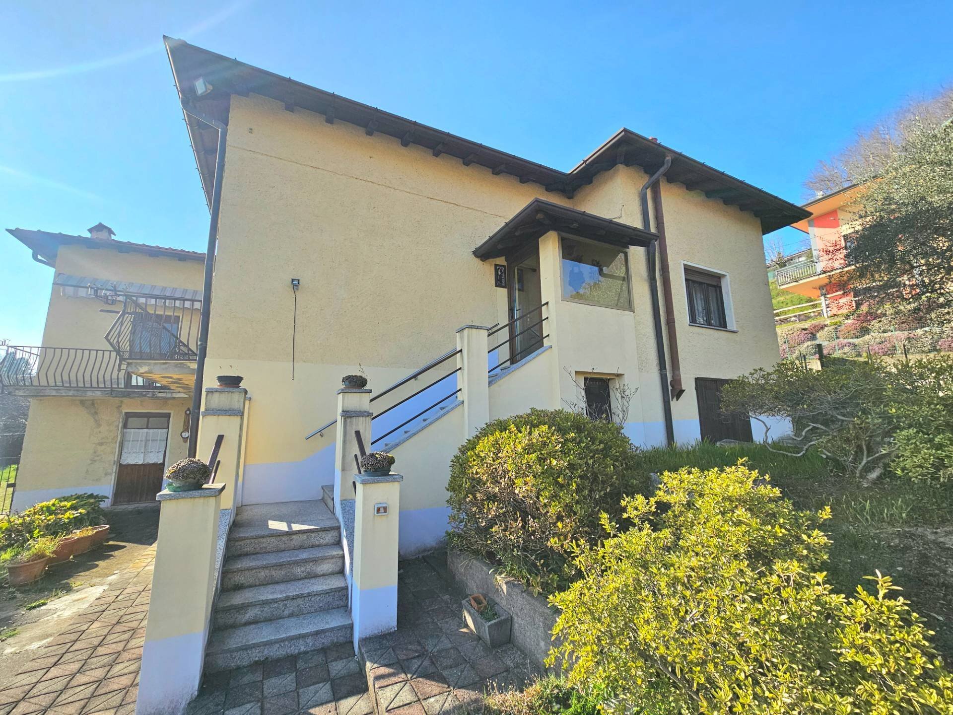 Casa indipendente Via Marino, Laveno-Mombello - foto 3