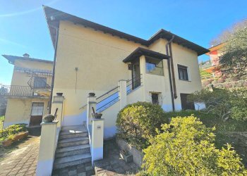 Casa indipendente Via Marino, Laveno-Mombello - foto 3