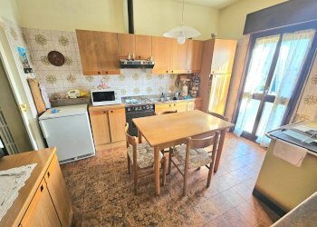 Casa indipendente Via Marino, Laveno-Mombello - foto 15