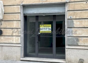 Facciata - Shop via Antonio Locatelli, 16, Trescore Balneario - photo 3