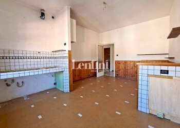 Cucina - Quadrilocale via Paleologi, 1, Casale Monferrato - foto 11