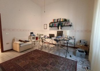 Stanza arredata - Office via Nuova, Montelupo Fiorentino - photo 4