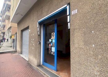 IMG_3857 - Negozio via Domenico Oliva, 31R, Genova (zona Sestri Ponente) - foto 3