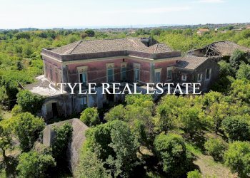 Hotel - Accommodation facility via aldo moro, Viagrande - photo 1