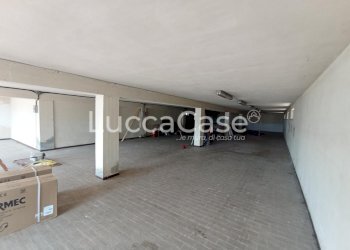 Commercial Premises Capannori - photo 14