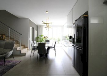 Portion of a house Viale Giuseppe Di Vittorio, San Prospero - photo 2