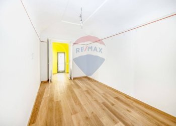 Appartamento Vicolo Guaiferio, Salerno - foto 15