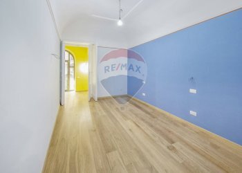 Appartamento Vicolo Guaiferio, Salerno - foto 17